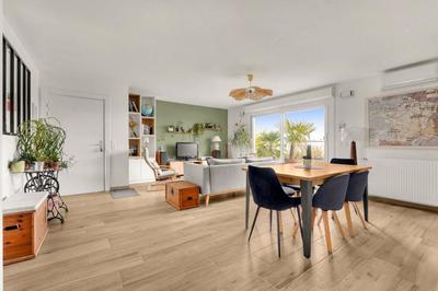 Appartement - 107 m² - 5 pièces