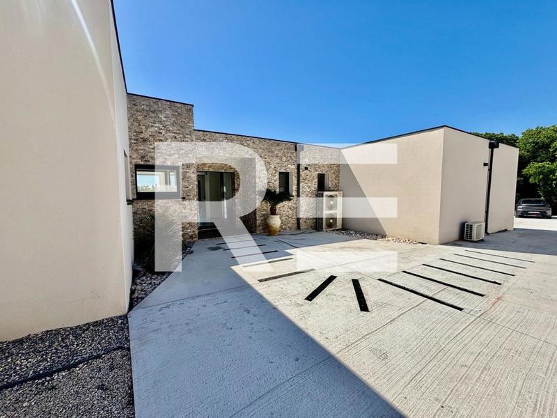 Maison d'architecte - 230 m² - 8 pièces