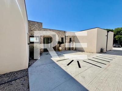 Maison d'architecte - 230 m² - 8 pièces