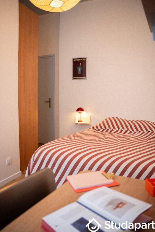 Chambre - 12 m² - 1 pièce