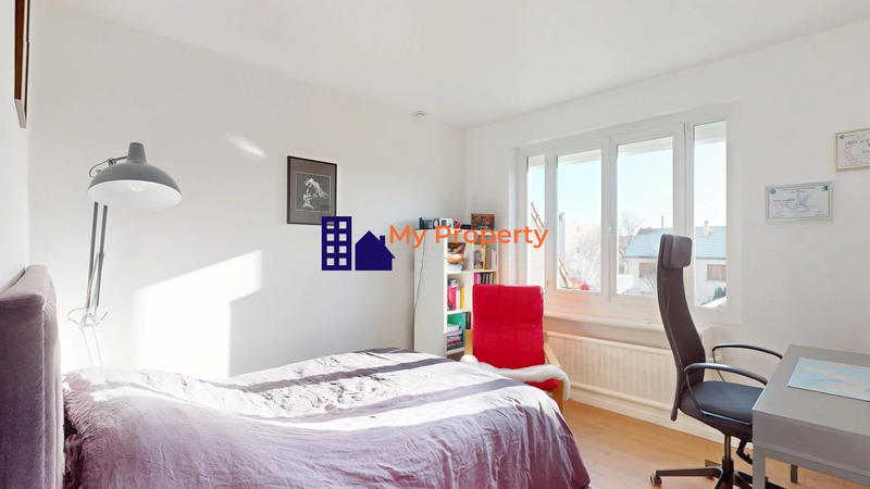 Maison - 96 m² - 5 pièces