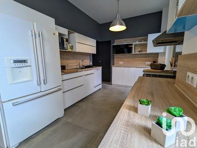 Maison de ville - 193 m² - 8 pièces