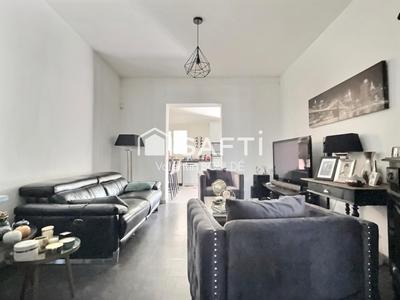 Maison - 102 m² - 5 pièces