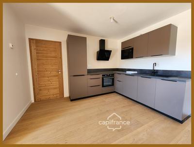 Appartement - 84 m² - 3 pièces
