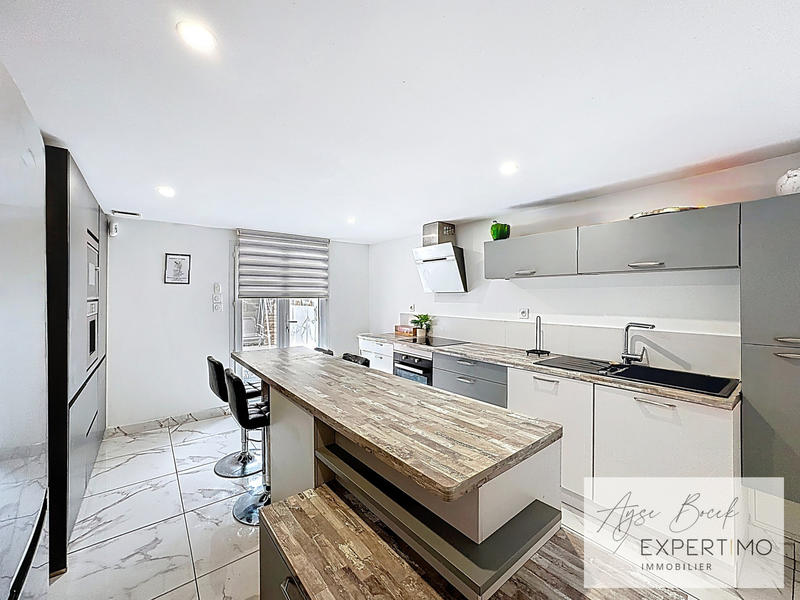 Maison - 135 m² - 6 pièces