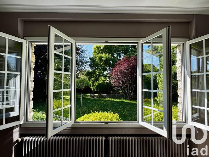 Maison - 211 m² - 8 pièces