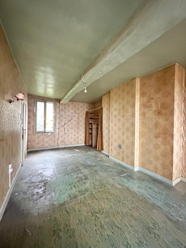 Maison ancienne - 93 m² - 5 pièces