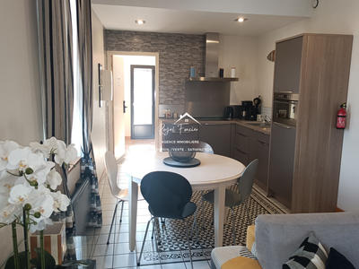 Maison ancienne - 161 m² - 4 pièces