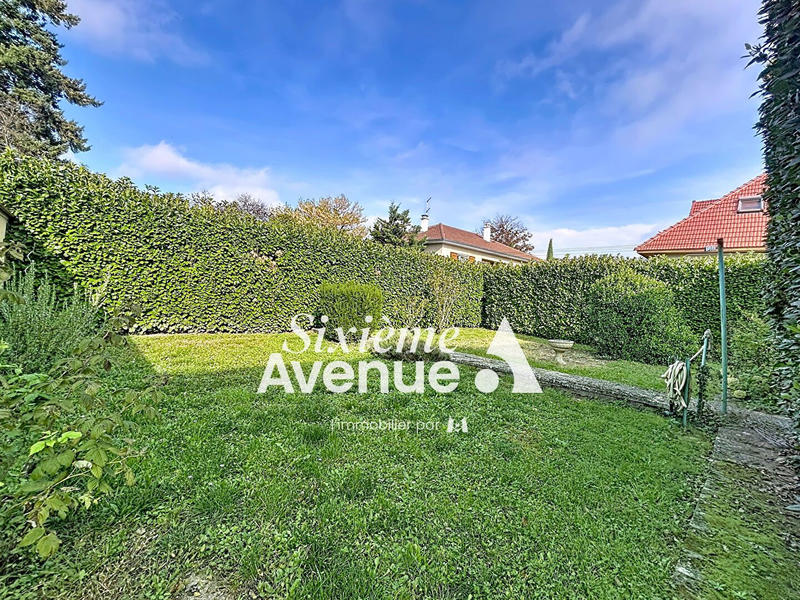 Maison - 88 m² - 4 pièces