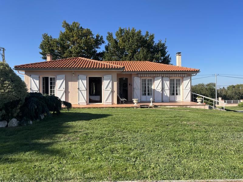 Maison - 110 m² - 5 pièces