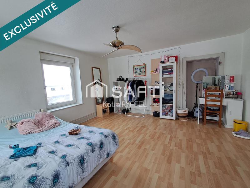 Maison - 196 m² - 9 pièces