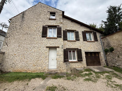 Maison - 144 m² - 5 pièces