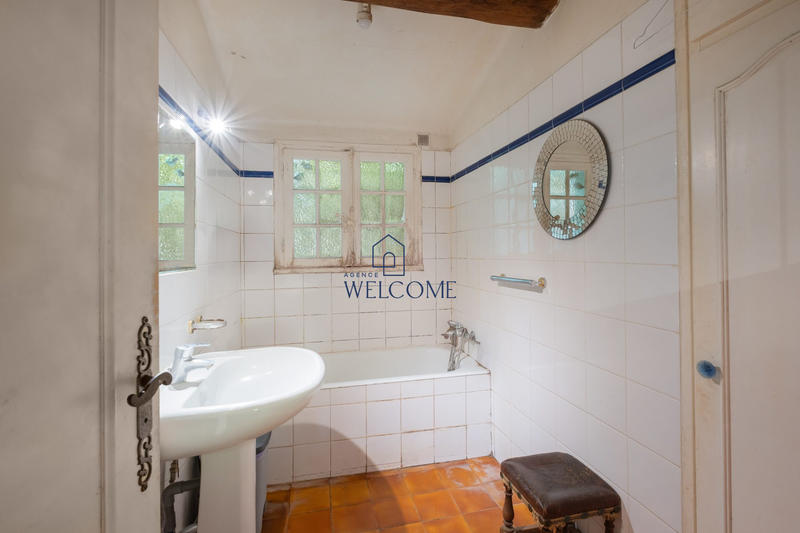 Maison traditionnelle - 150 m² - 5 pièces