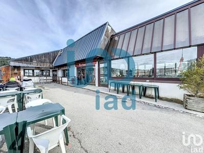 Local commercial - 245 m²