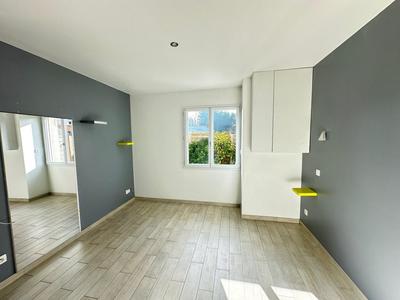Maison - 159 m² - 5 pièces