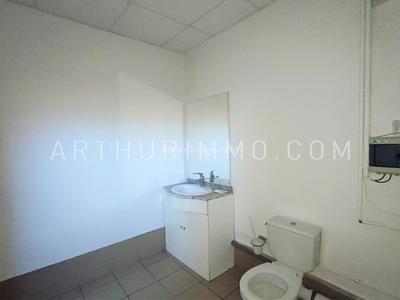 Bureau - 224 m² - 3 pièces