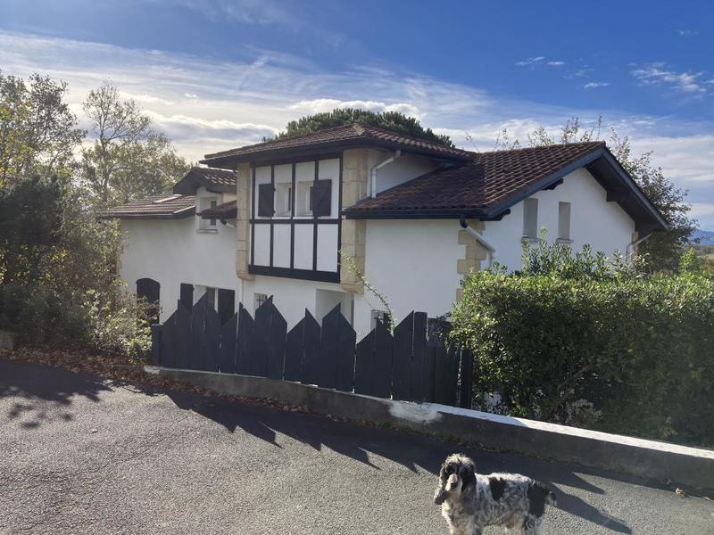 Villa - 180 m² - 6 pièces