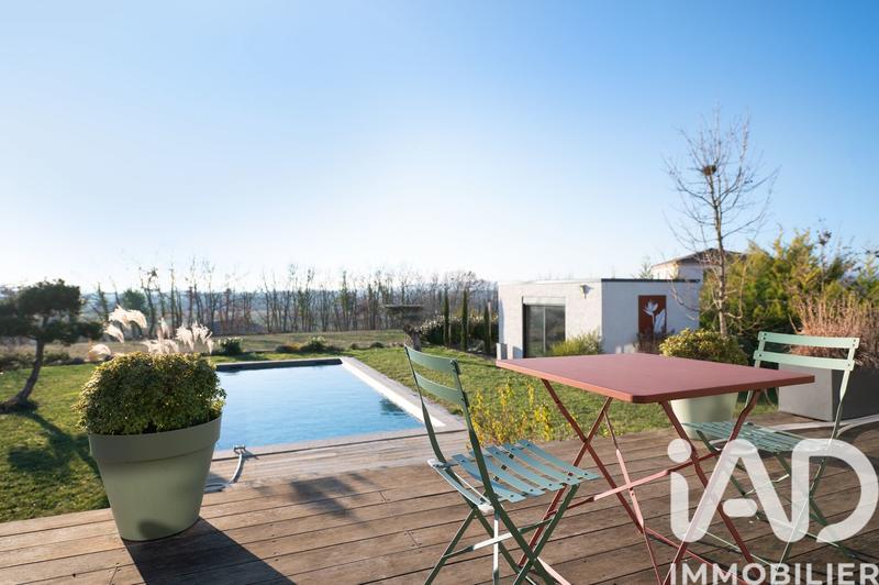 Maison - 137 m² - 4 pièces