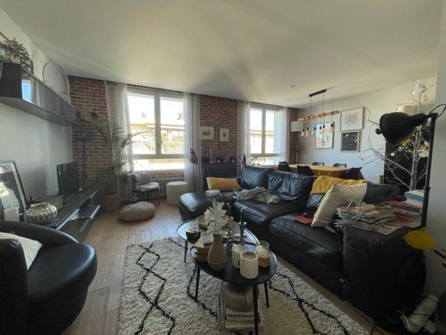 Appartement - 104 m² - 4 pièces