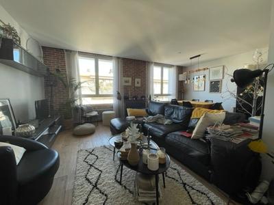 Appartement - 104 m² - 4 pièces