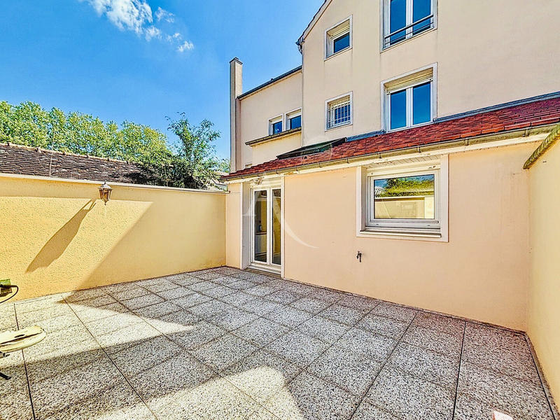 Maison - 118 m² - 6 pièces