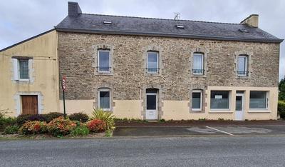 Maison - 333 m² - 7 pièces