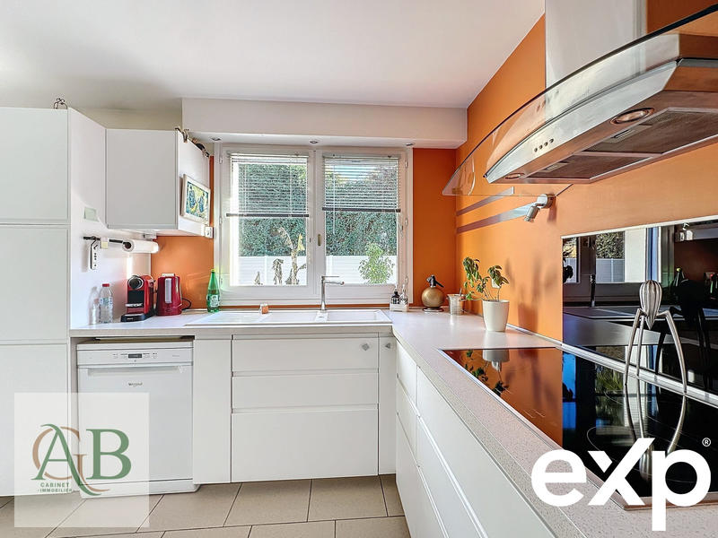 Maison - 159 m² - 5 pièces