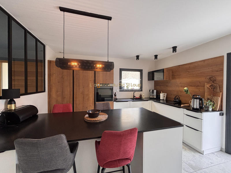 Villa - 155 m² - 4 pièces