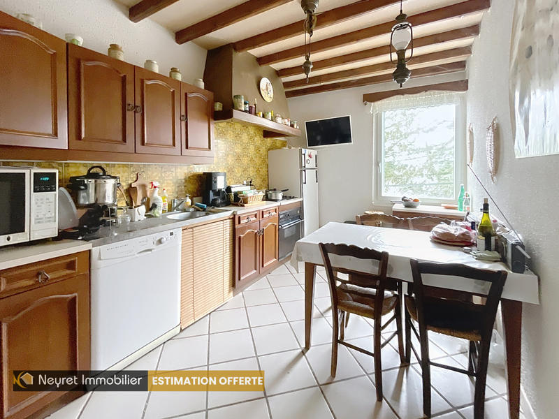 Maison - 130 m² - 6 pièces