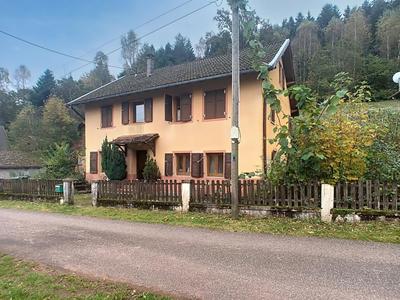 Maison - 106 m² - 4 pièces