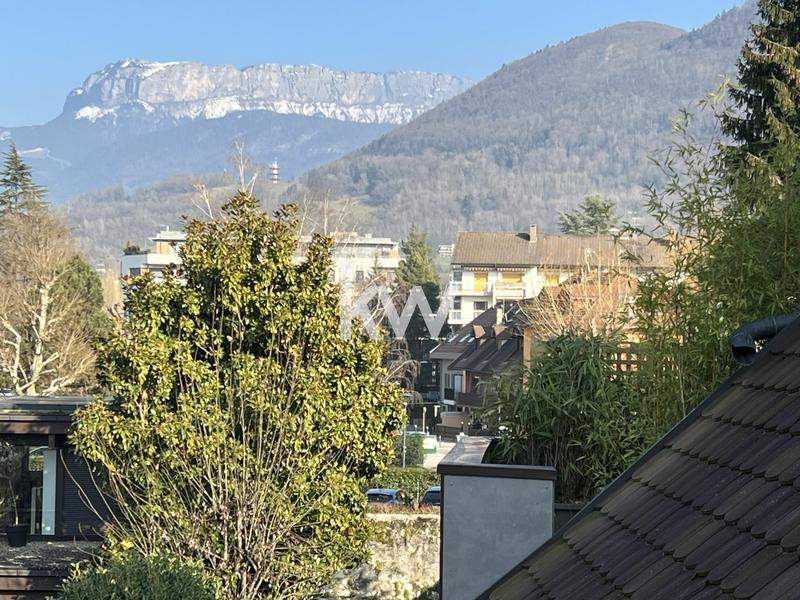 Maison de ville - 213 m² - 7 pièces