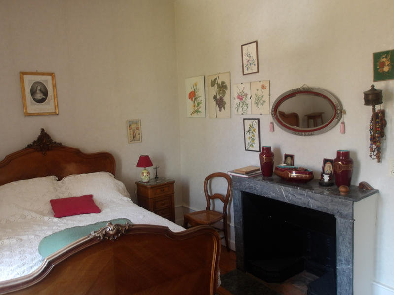 Maison - 215 m² - 9 pièces