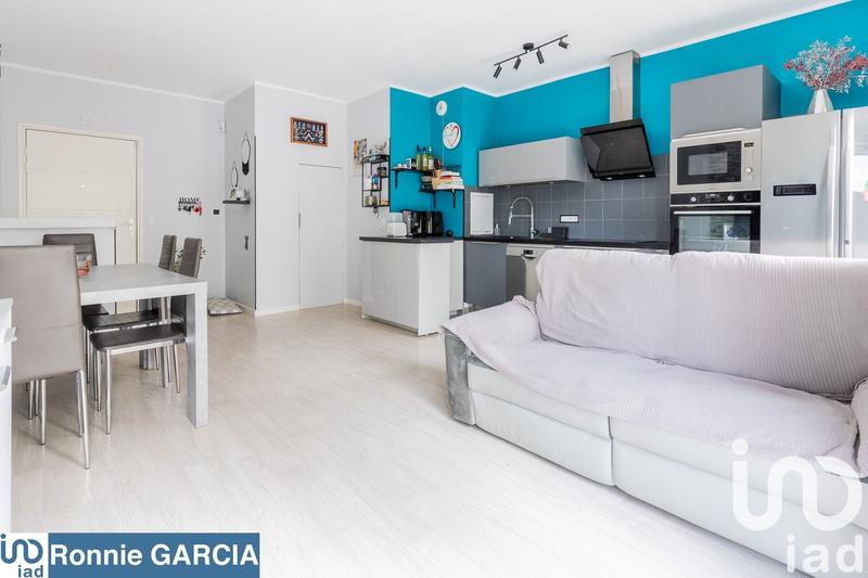 Appartement - 60 m² - 3 pièces