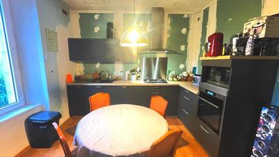 Maison - 104 m² - 6 pièces