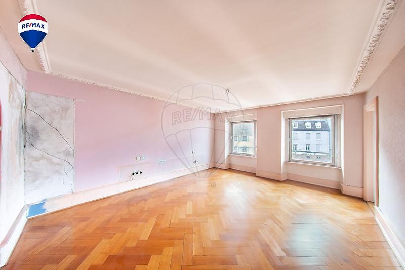 Appartement - 173 m² - 7 pièces