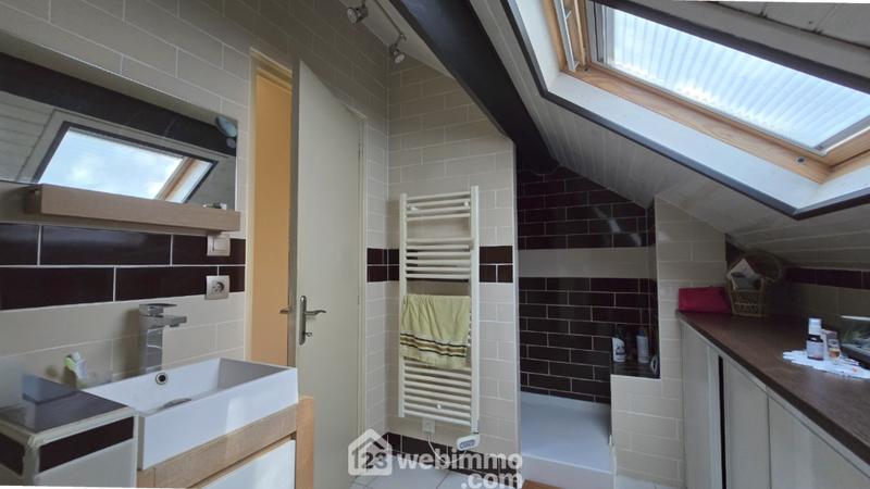 Maison - 130 m² - 5 pièces