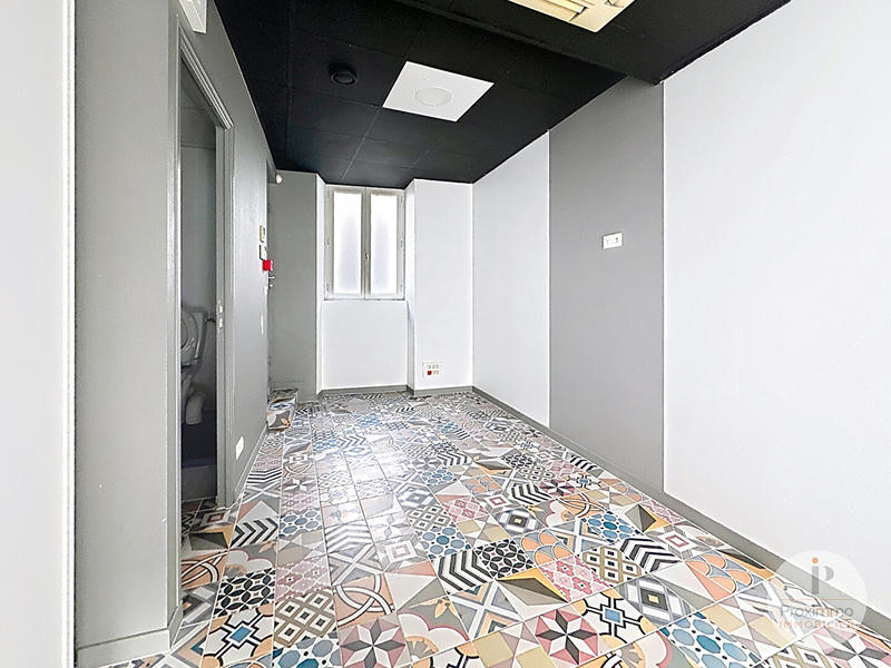 Immeuble - 6 pièces