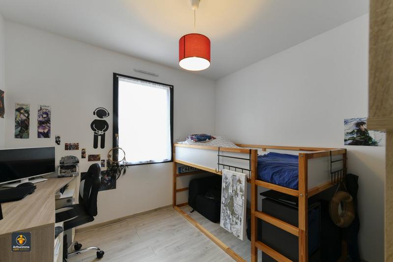 Maison - 94 m² - 4 pièces