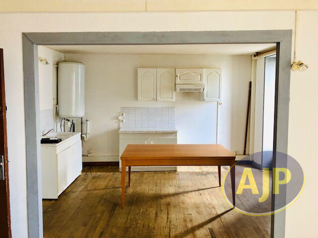 Immeuble - 8 pièces