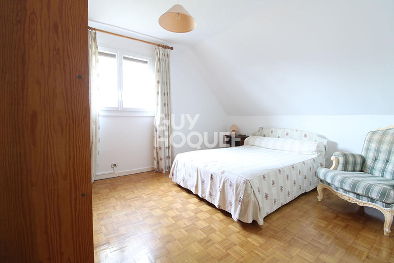 Maison - 101 m² - 6 pièces