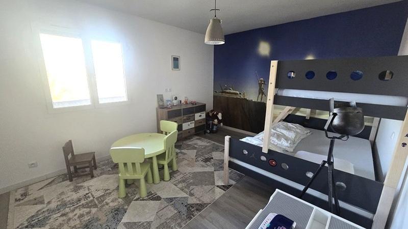 Maison - 246 m² - 7 pièces