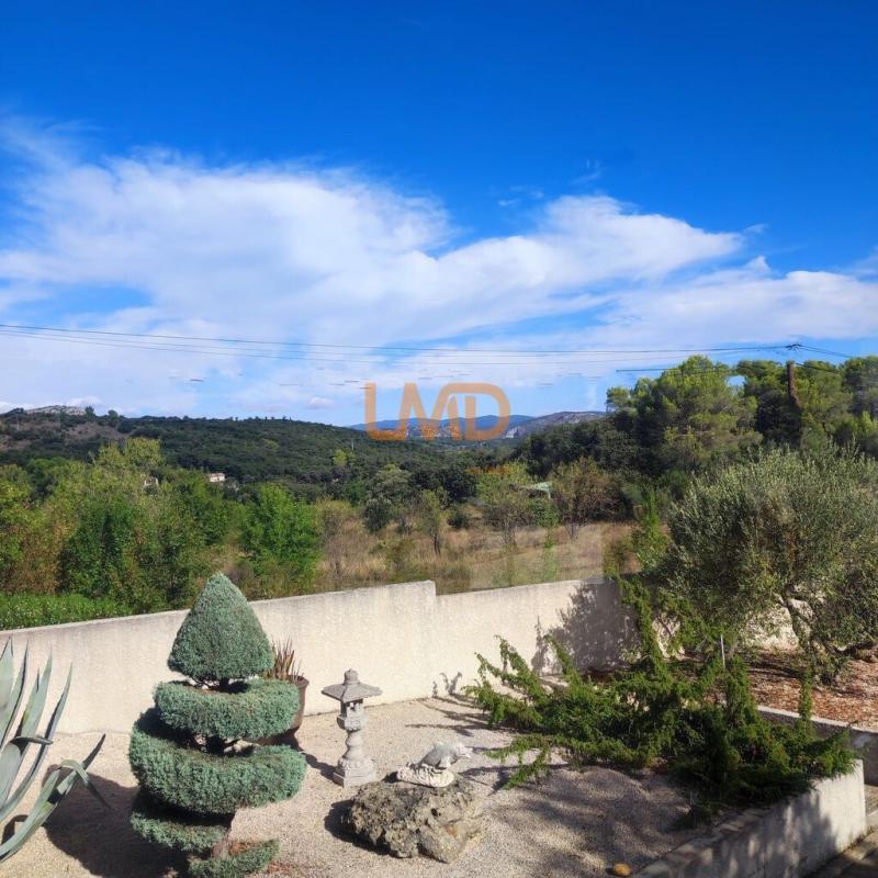 Villa - 153 m² - 5 pièces