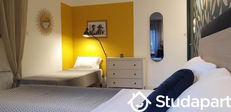 Chambre - 15 m² - 1 pièce