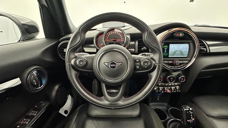 Mini 5 portes Hatch F55 Lci Cooper s 192 ch Bva7 Finition John Works