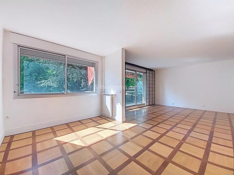 Appartement - 81 m² - 4 pièces