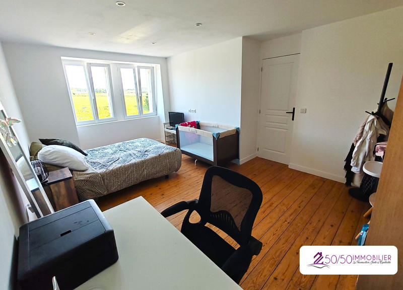 Maison - 140 m² - 6 pièces