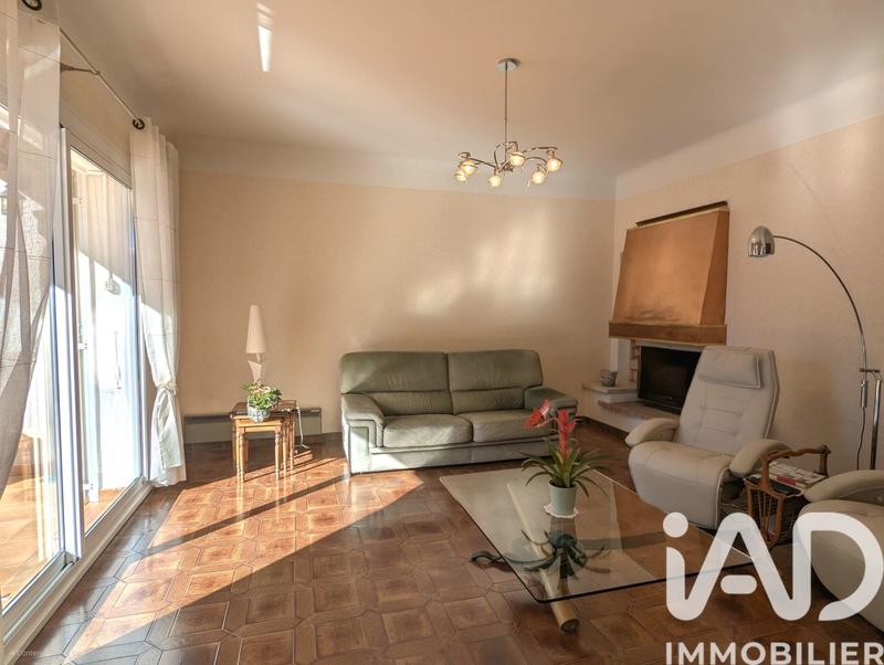 Maison - 111 m² - 4 pièces