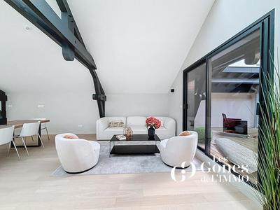 Loft - 113 m² - 4 pièces