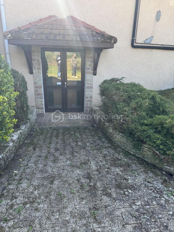 Local d'activité / Entrepôt - 316 m² - 10 pièces