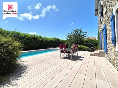 Maison - 174 m² - 6 pièces